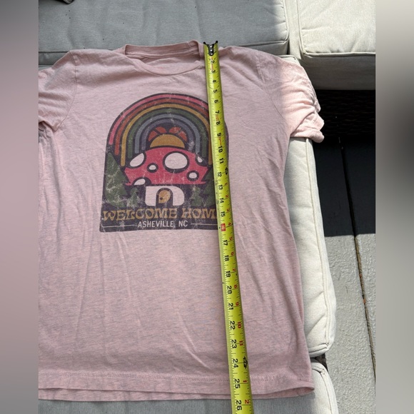 "Welcome Home" Asheville, NC  Unisex Tee, size M - Menottees - Picture 5 of 5